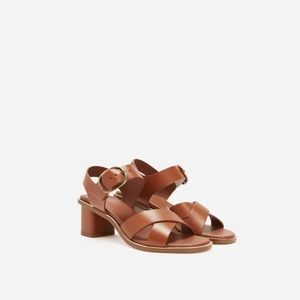 EVERLANE “The Italian Leather Buckle Heel”